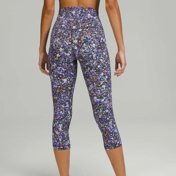 lululemon Align High Rise Crop Tight Leggings 21” Flower Burst Multi FLBM size 8 - Picture 2 of 8